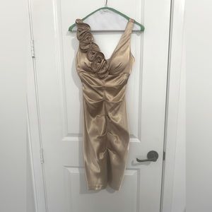 Gold cocktail dress size 4